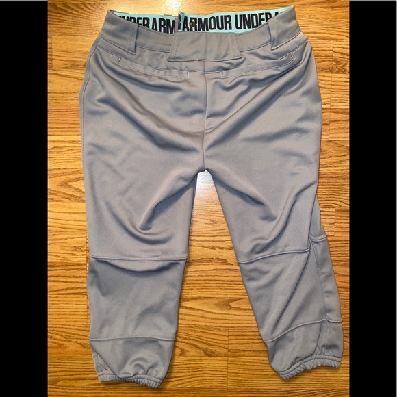 Under Armour Softball Pant 🥎 - Picture 2 of 2
